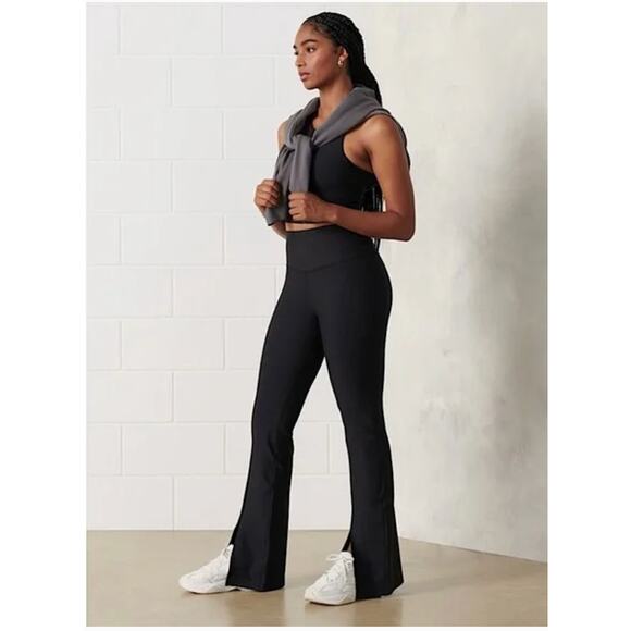 Abercrombie YPB sculptLUX Split-Flare Leggings Brown XS — Pilatescore - Picture 2 of 9